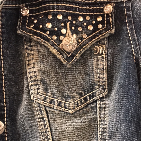 Miss Me denim crop jacket size large - Picture 2 of 5